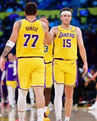 湖人队里夫斯和东契奇谈在打掘金时末节最后扳平比分的策略：完美