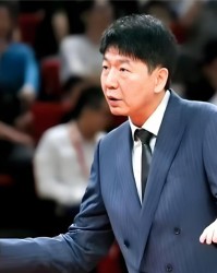 邱彪十分生气！|山东队|宁波队|山东男篮|杜锋|宁波_新浪体育_新浪新闻